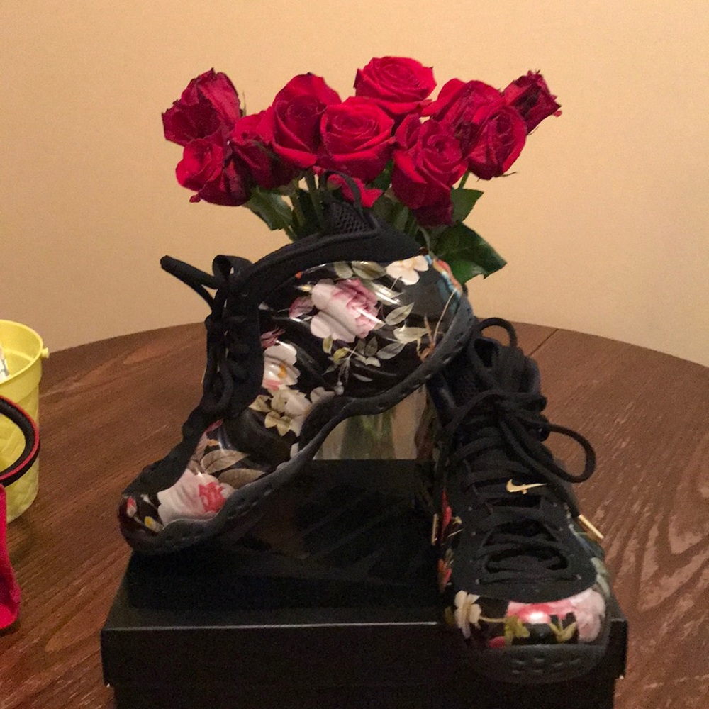 Nike foamposite one floral